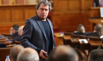 Тошко Йорданов: По точката за РСМ в коалиционното споразумение нещата са на ръба