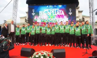 Хиляди посрещнаха българските волейболисти на пл. Ал. Невски - 30.09.25 г.