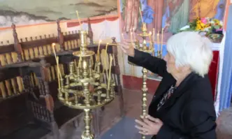 На 29 юни Православната църква почита паметта на великите апостоли