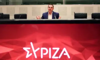 Бившият гръцки премиер Алексис Ципрас обяви че подава оставка като