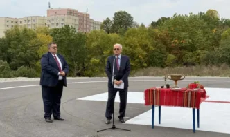 Парите за здраве: Няма да вдигат здравните осигуровки и таксата при личните лекари