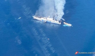 Всички огнища на пожара на борда на италианския ферибот Юрофери