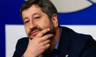 Служители на криптобанката Nexo са финансирали коалиция Демократична България става