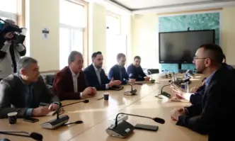 Част от политическите групи в Столичния общински съвет дискутират бъдещи