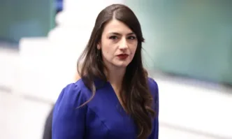 Лена Бориславова коментира че ГЕРБ официално отказват да поканят ПП ДБ