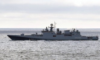 Украйна твърди, че е ударен руският боен кораб Адмирал Макаров