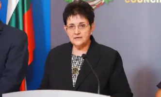 Финансовият министър Людмила Петкова ще остане на поста и в