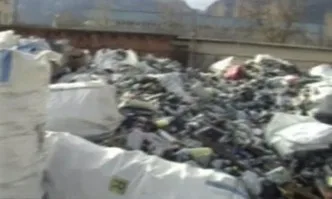 Проверяват фирмата, която складира 50 тона отпадъци от Италия във Враца