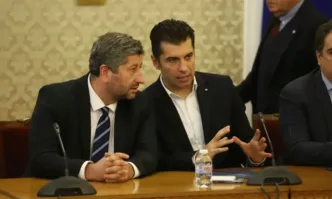 От Фейсбук профила на Николай НанковВтори ден слушаме представители на