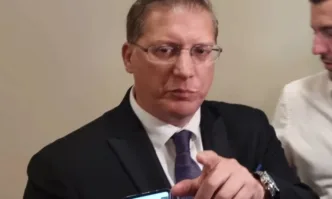 Адвокатът от ПП Милен Матеев не знаел че номерата са