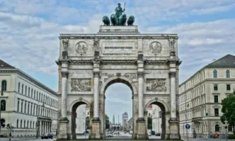 Предвидено е Зеленски да се срещне с вицепрезидента на САЩ