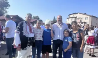 Днес започна един от най колоритните фестивали в София Българска палитра