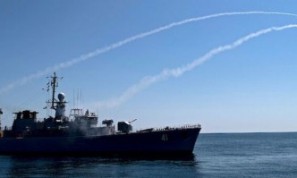 Руски военни кораби навлязоха днес в Баренцово море за да