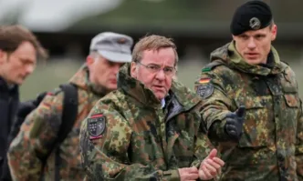 Германия официално разположи първата си постоянна военна бригада в чужбина