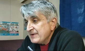 Капитанът на блокирания в пристанището на Мариупол кораб Царевна благодари