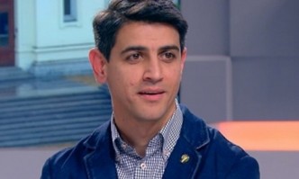 Като редови член на една от партиите съставляващи Демократична България