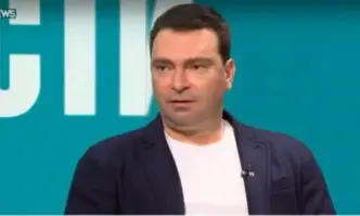 Калоян Паргов: България има нужда от двуполюсен модел, а не от този тюрлюгювеч