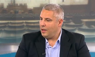 В Да България има авторитарност и нещата се разминават с