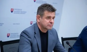 След кръчмарски бой: Словашки министър подаде оставка