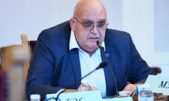 По думите му 77 от клиничните пътеки са под реалната