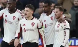 Мърсисайдци се нуждаят от задължителни три точки Лийдс в състава