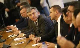 На 2 ноември сряда държавният глава Румен Радев ще проведе