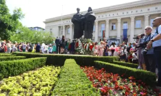 Програмата за официално честване на празника в София ще започне