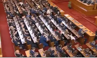 Парламентът гласува проектокабинета Денков-Габриел / НА ЖИВО/