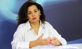 Цветанка Андреева: Наблюдаваме опасно разцепване на властта по отношение на отбраната и службите