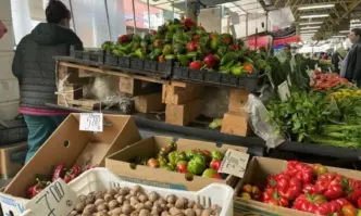 Търговци от варненския Централен пазар събраха подписка и обявиха протест