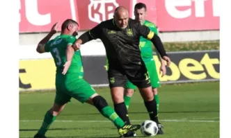 Бойко Борисов донесе победа с 4 гола срещу Нови Искър