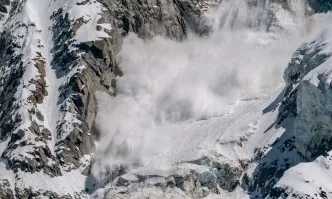 ПСС: Има опасност от лавини, туристите да внимават