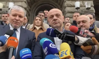 Преди всички останало наш приоритет е България да излезе от