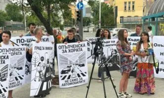 Живеещи в район Опълченска излязоха на пореден протест недоволни че