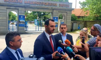 Богданов увери, че държавата взима всички мерки за сигурността на военните заводи