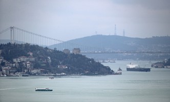 Турските власти обезвредиха мина край Босфора, движението на кораби беше възстановено