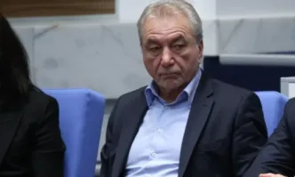 Парламентът избра Росен Карадимов за председател на Комисията за защита