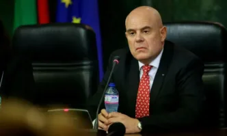 Главният прокурор Иван Гешев е поискал официално от ВСС образуване