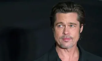 Холивудската звезда търси специалниятчовек след развода с АнджелинаХоливудската звезда Брад