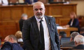 Темата за вот на недоверие към това правителство е обширна