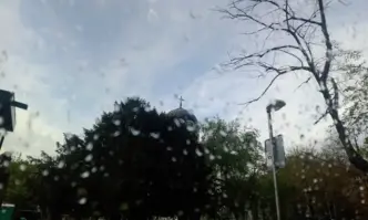 Гръмотевични бури приближават крайните западни и северозападни райони от нашата