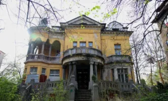 Една от най емблематичните стари сгради в София Къщата с ягодите