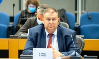 Емил Радев: Договарянето на Плана за възстановяване е постигнато с цената на тежък компромис за РМС