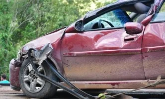 15-годишно момиче загина в катастрофа, шофьорът нямал книжка