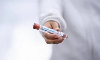 МЗ е против идеята за задължителен PCR тест при влизане в болница