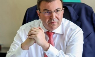 Управлението на Стойчо Кацаров е причината за кризата с COVID 19