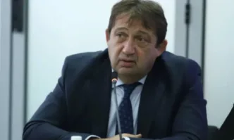 Шишков чака да минат изборите, за да пусне 14 км нови магистрали