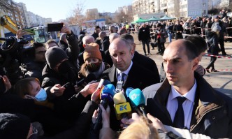 Румен Радев отхвърли твърденията че Скопие може да иска вписване