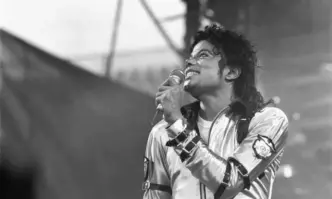 Смята се че японският гигант Sony е платил най малко 600