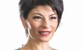Десислава Атанасова: От възрастта БСП е дементна или шизофренична
